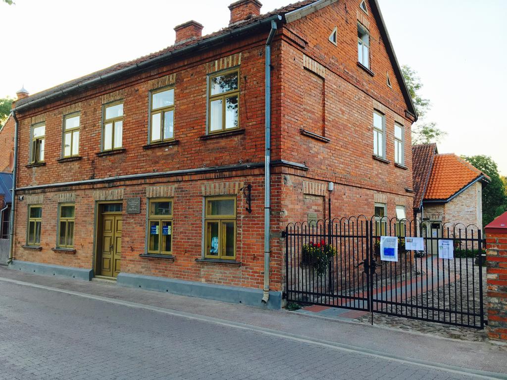 Livijas Apartamenti Lägenhet Kuldīga Exteriör bild