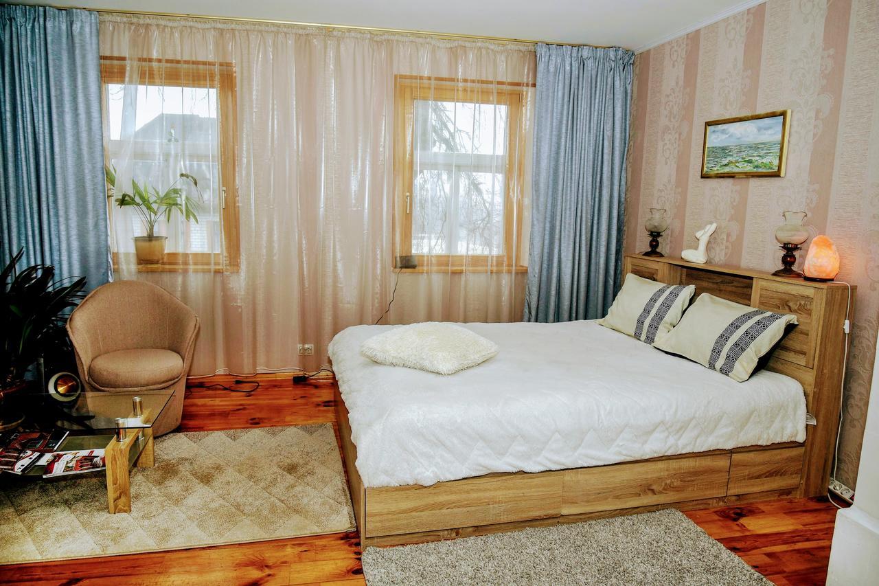 Livijas Apartamenti Lägenhet Kuldīga Exteriör bild